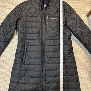 Patagonia Women's Black Puffer Coat